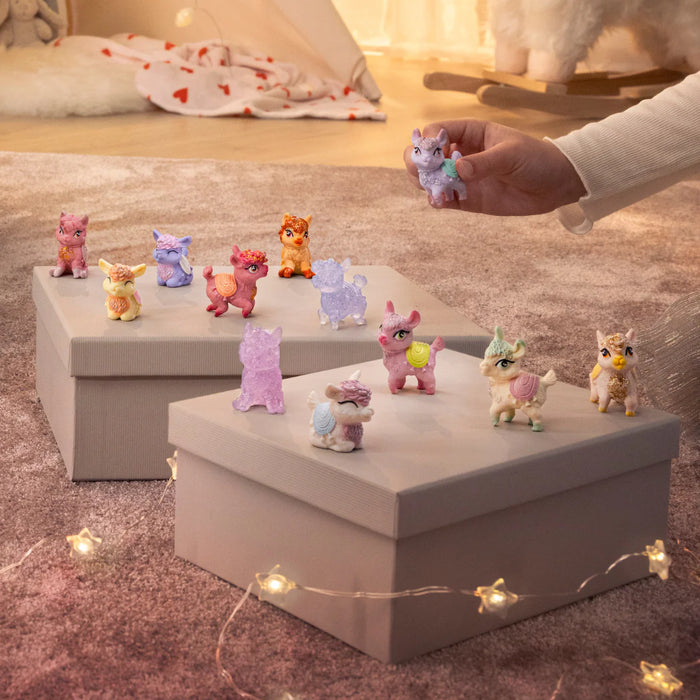 Schleich | Bayala | Hatching Alpaca