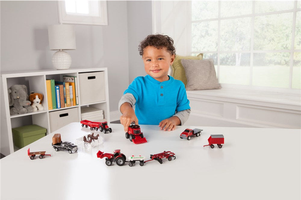 Case IH Tractor 20 Piece Farm Toy Playset