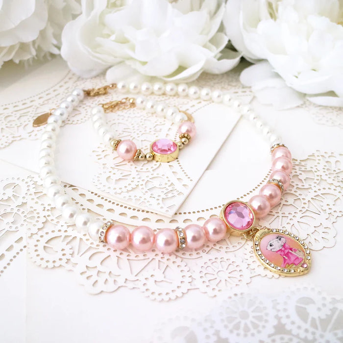 Claris The Chicest Mouse in Paris™ Magnificent Mess Necklace & Bracelet Set
