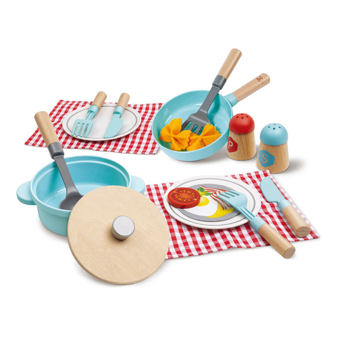 Hape | Little Chef Cooking & Serve Play Set