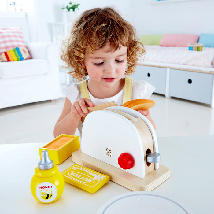 Hape | Pop-Up Toaster Set