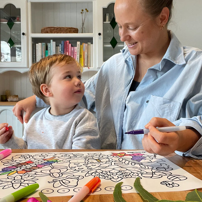 Hey Doodle | Flower Power Classic Colouring & Doodle Mat