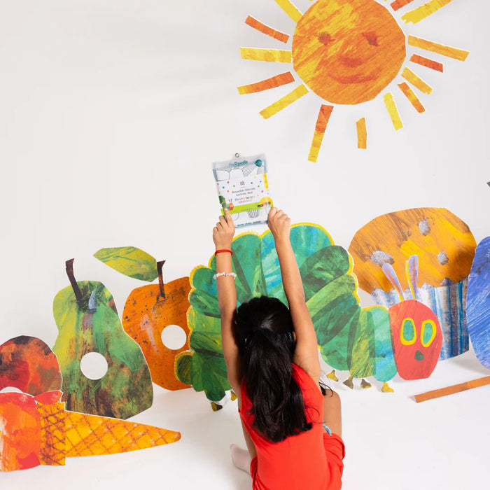 Hey Doodle | The Very Hungry Caterpillar Classic Colouring & Doodle Mat