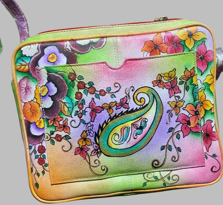 Modapelle | Hand Painted Handbag (1)