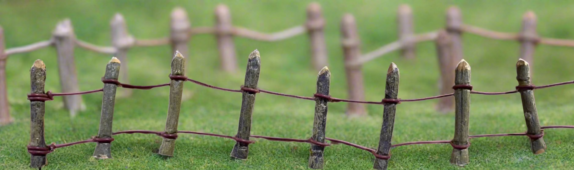 Fairy Woodland Wire & Post Fence