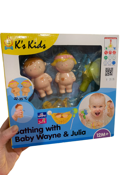 Bath Toy | Bathing with Baby Wayne & Julia