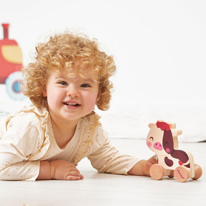 Janod | Pull Along Cow