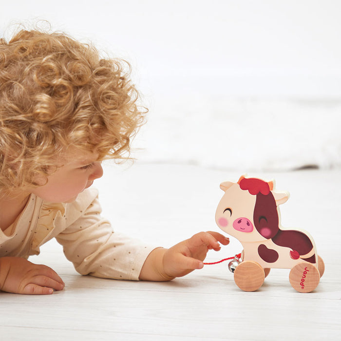 Janod | Pull Along Cow