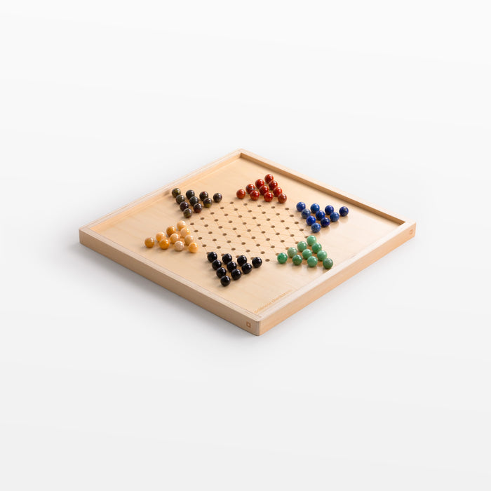 Planet Finska Game | Chinese Checkers