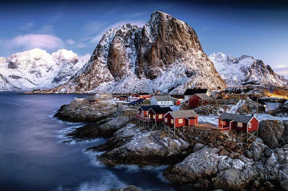 Ravensburger Puzzle | 3000pc | Hamnoy, Lofoten