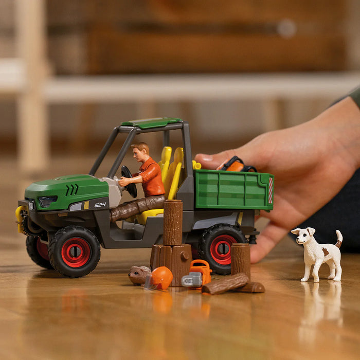 Schleich | Farm World | Working in the Forest