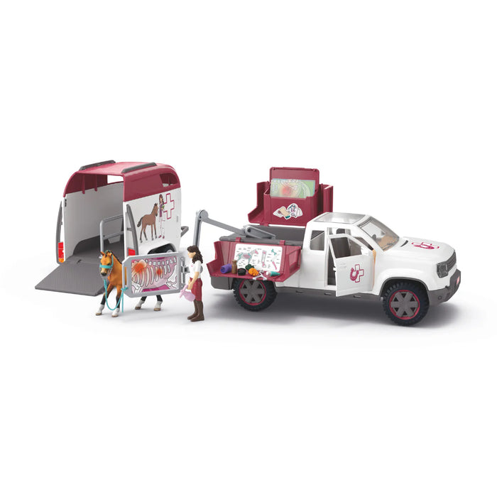 Schleich | Horse Club | Mobile vet with trailer
