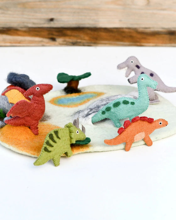 Tara Treasures | Dinosaur Finger Puppets Set