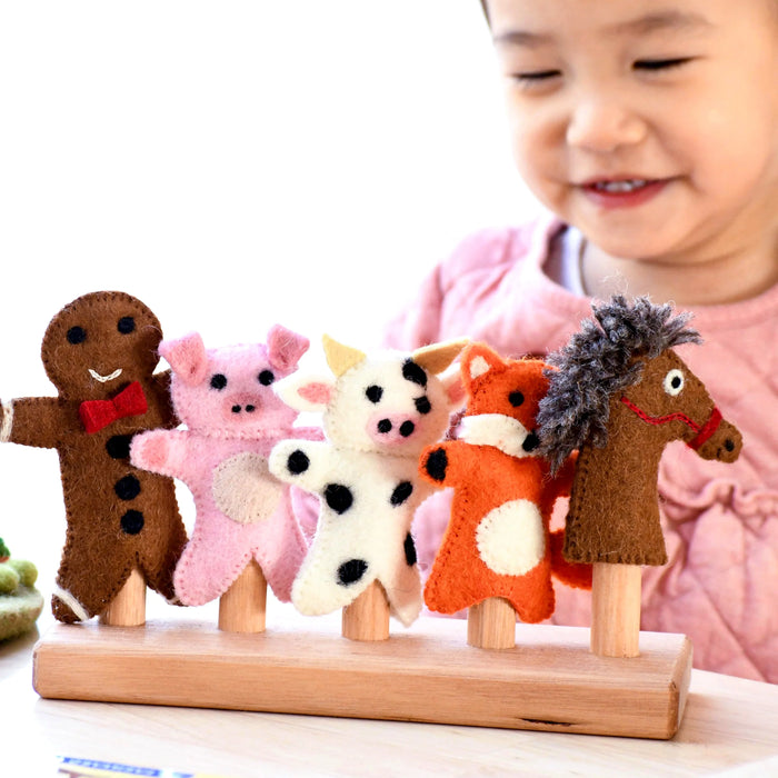 Tara Treasures | Felt - The Gingerbread Man