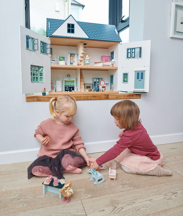 Tender Leaf Toys | Dovetail Doll House