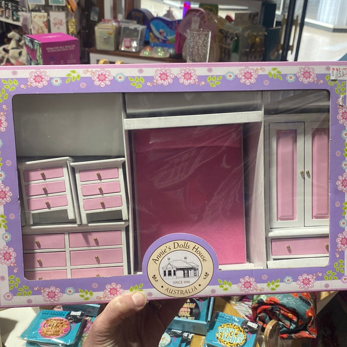 Annie's Doll House Furniture | Double Bedroom